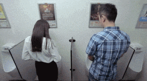 辦公室撕開奶罩?吮奶在線觀看_驚爆現場:午休室的秘密被拍下全過程