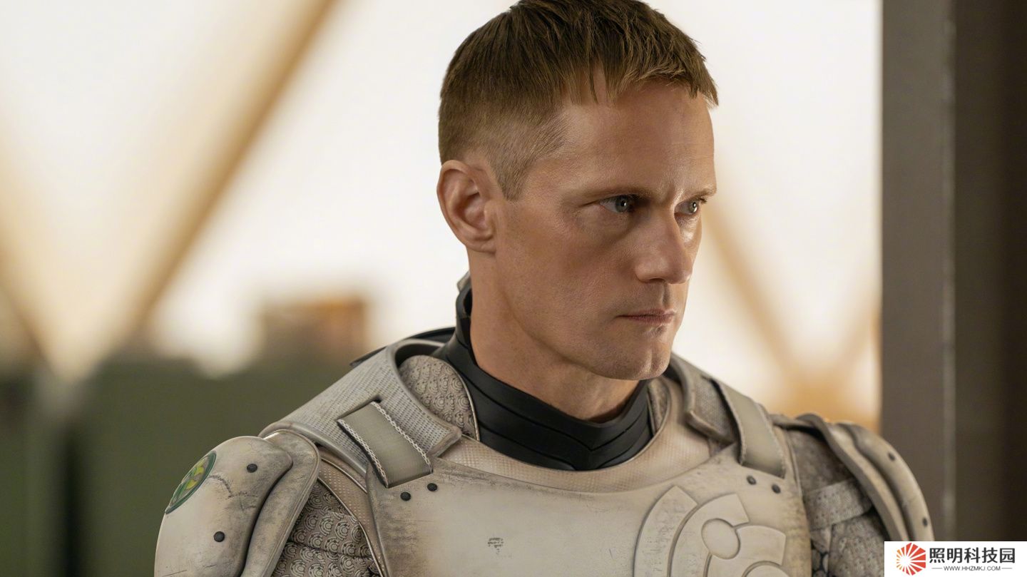 科幻劇《殺戮人機》首曝預告發布：亞歷山大?斯卡斯加德主演，5 月 16 日首播